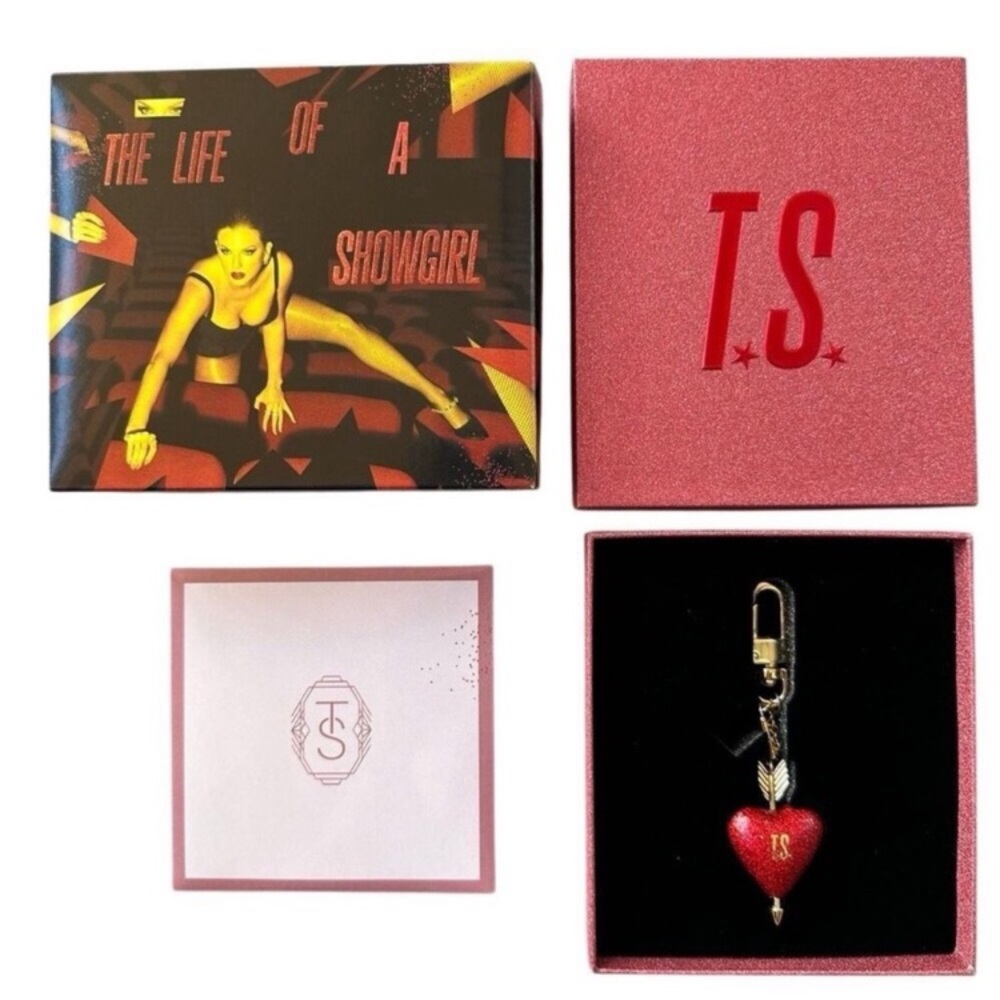 Taylor Swift: The Life of a Showgirl Deluxe CD Set, It’s Frightening edition